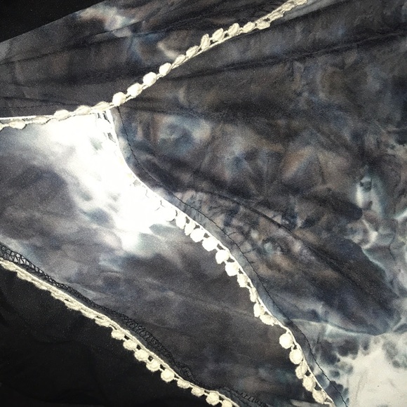 Romper - Picture 4 of 4